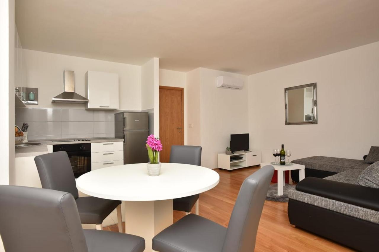 מאקרסקה Apartment Anna A2+2 מראה חיצוני תמונה